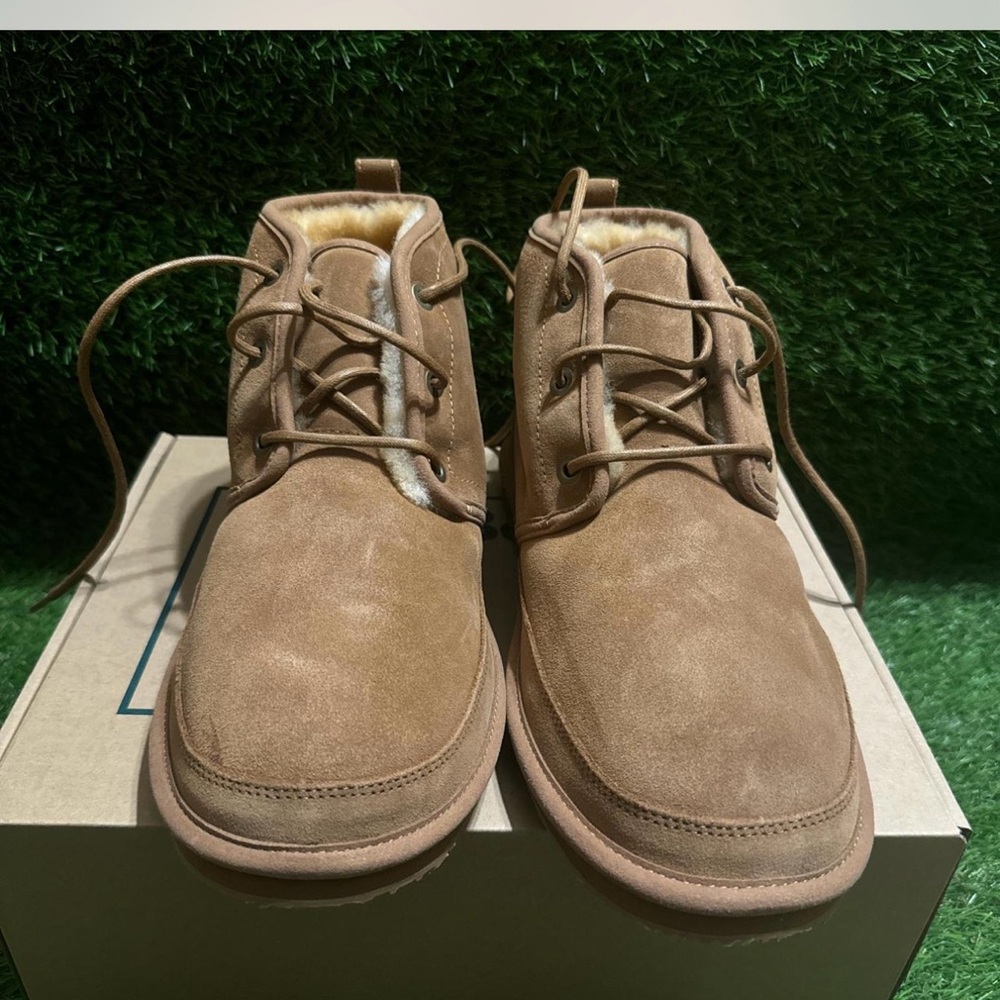 LL Bean Brown Suede Boots
